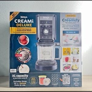 Ninja Creami Deluxe in Black and Gray